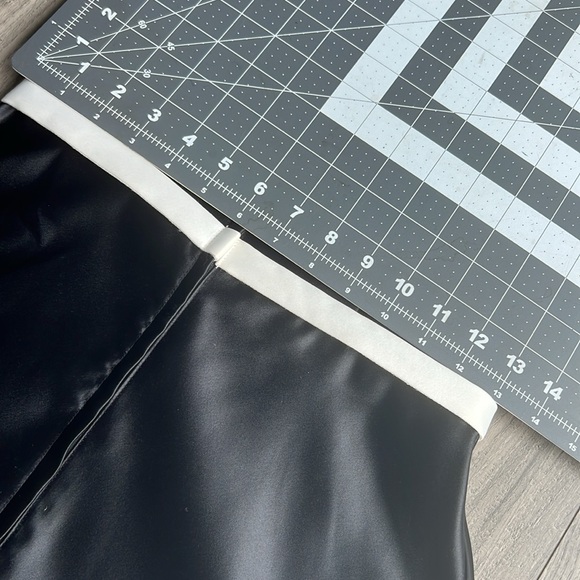 Scott McClintock Dress Size 6 Strapless Black Satin & White Trim  Bow NWT - Picture 9 of 11